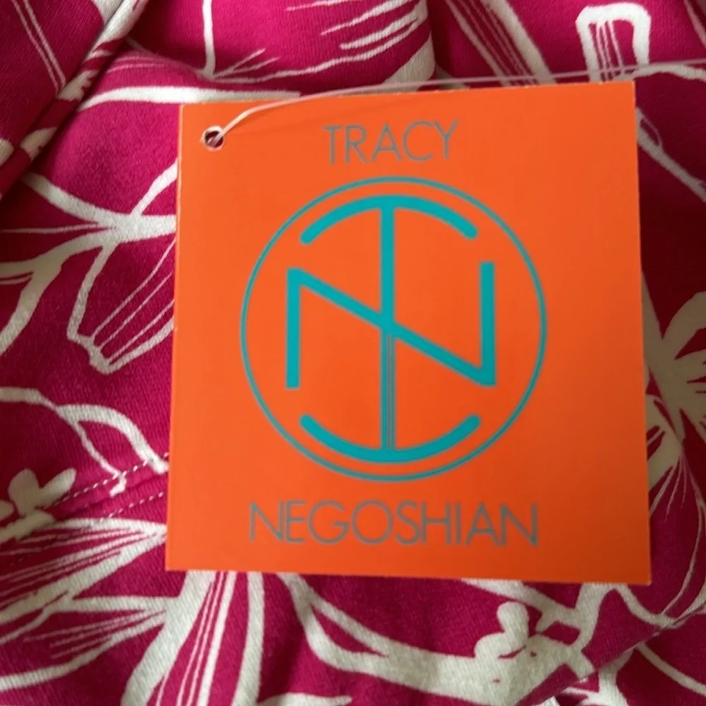 NWT TRACY NEGOSHIAN pullover size M pink white floral 3/4 zip pocket - Picture 7 of 8